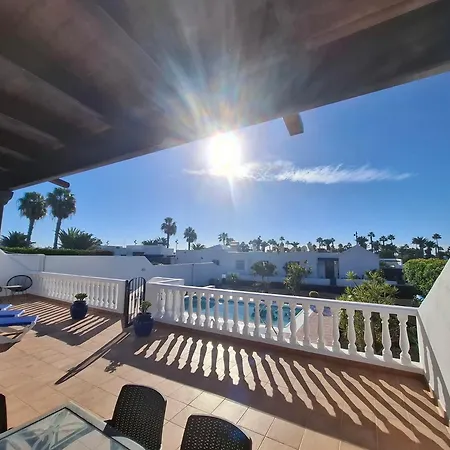 Private Pool And 7 Min Walk To Beach, Bars & Dining Βίλα